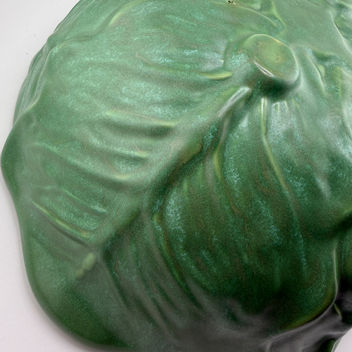 Vintage 1980s Green Ceramic Cabbage Lettuceware Footed Serving Bowl