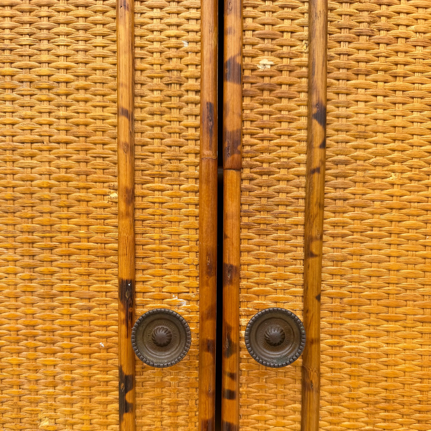 Vintage Tortoise or Scorched Bamboo Woven Rattan Two-Door Wall Cabinet, 1970s
