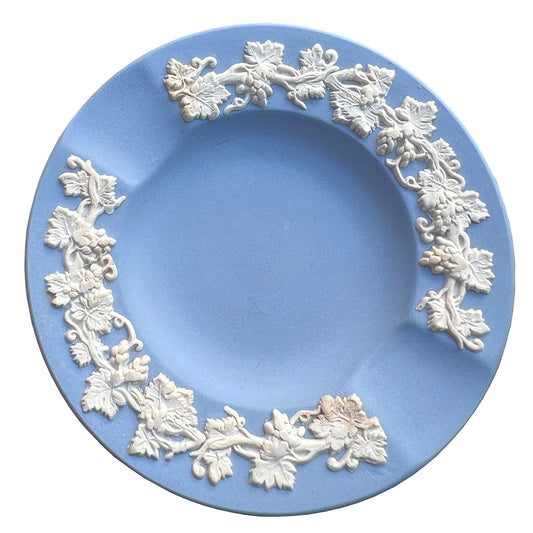 Wedgwood Blue Jasperware Grapevine Ashtray, England, 1954