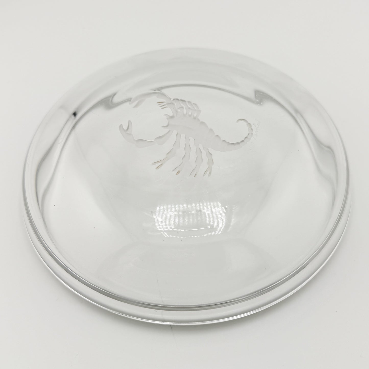Val Saint Lambert Crystal Scorpio Dish or Ashtray with Etched Scorpion Motif